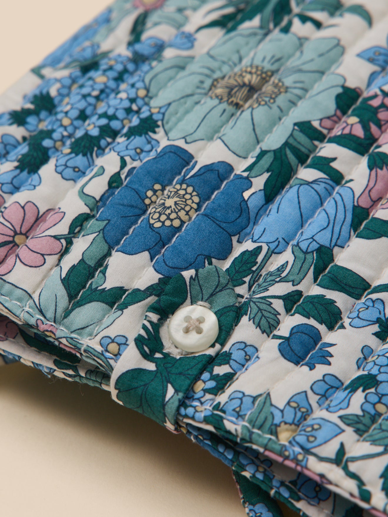 Mädchen-Täschchen aus Liberty®-Stoff