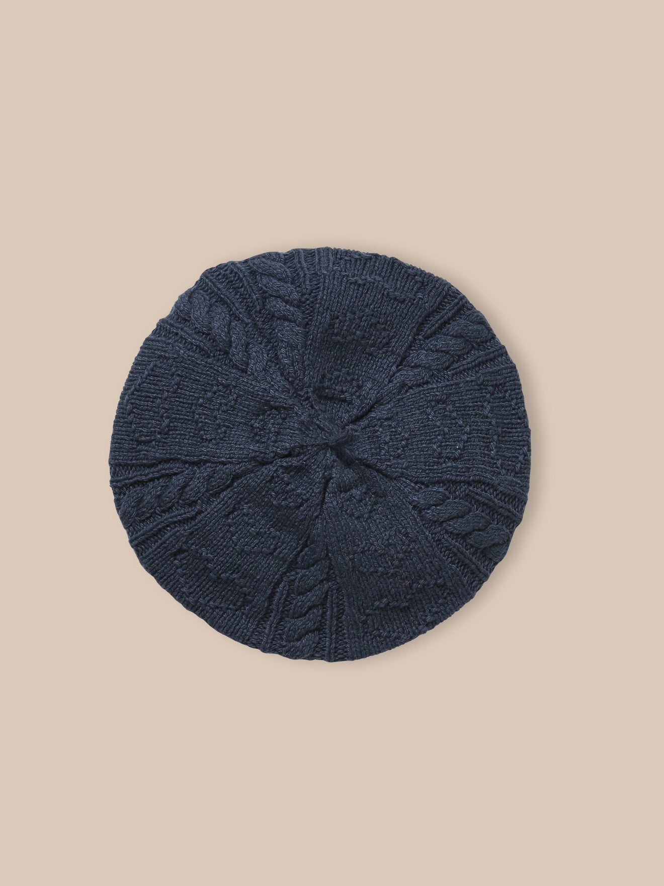 Mädchen-Baskenmütze mit Zopfmuster