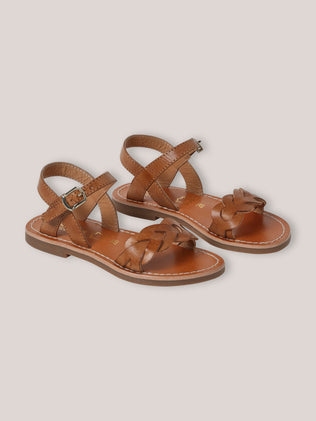 Mädchensandalen aus geflochtenem Leder