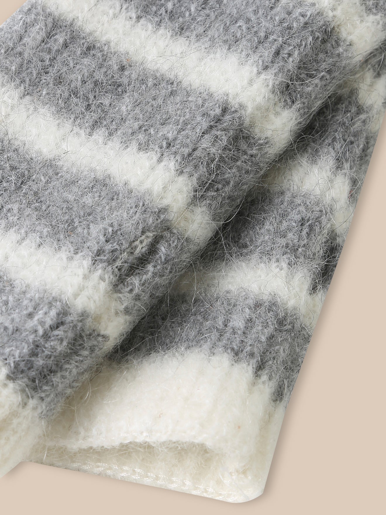 Mädchen-Stulpen aus gestreifter Wolle und Mohair