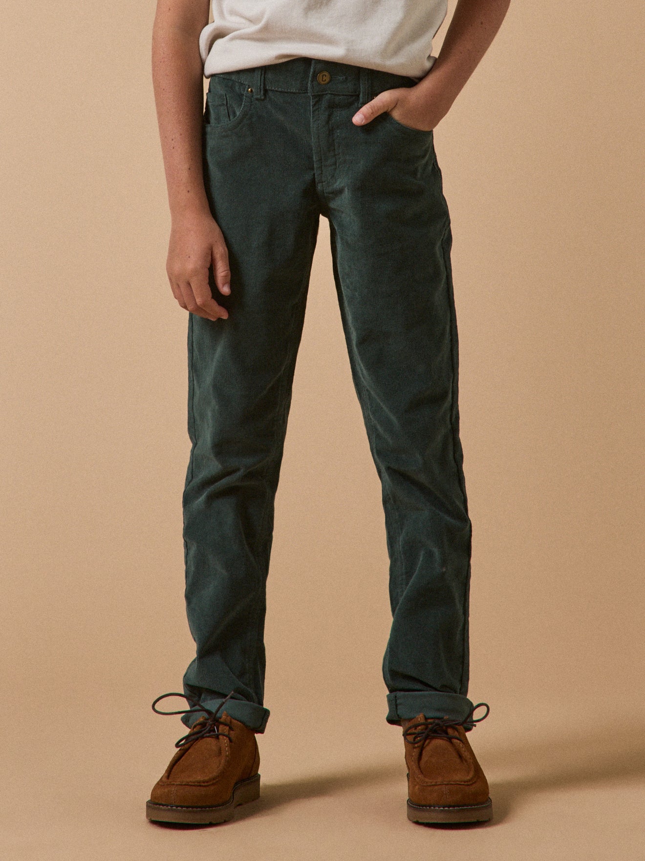 Jungen Slim Fit Hose aus Velours