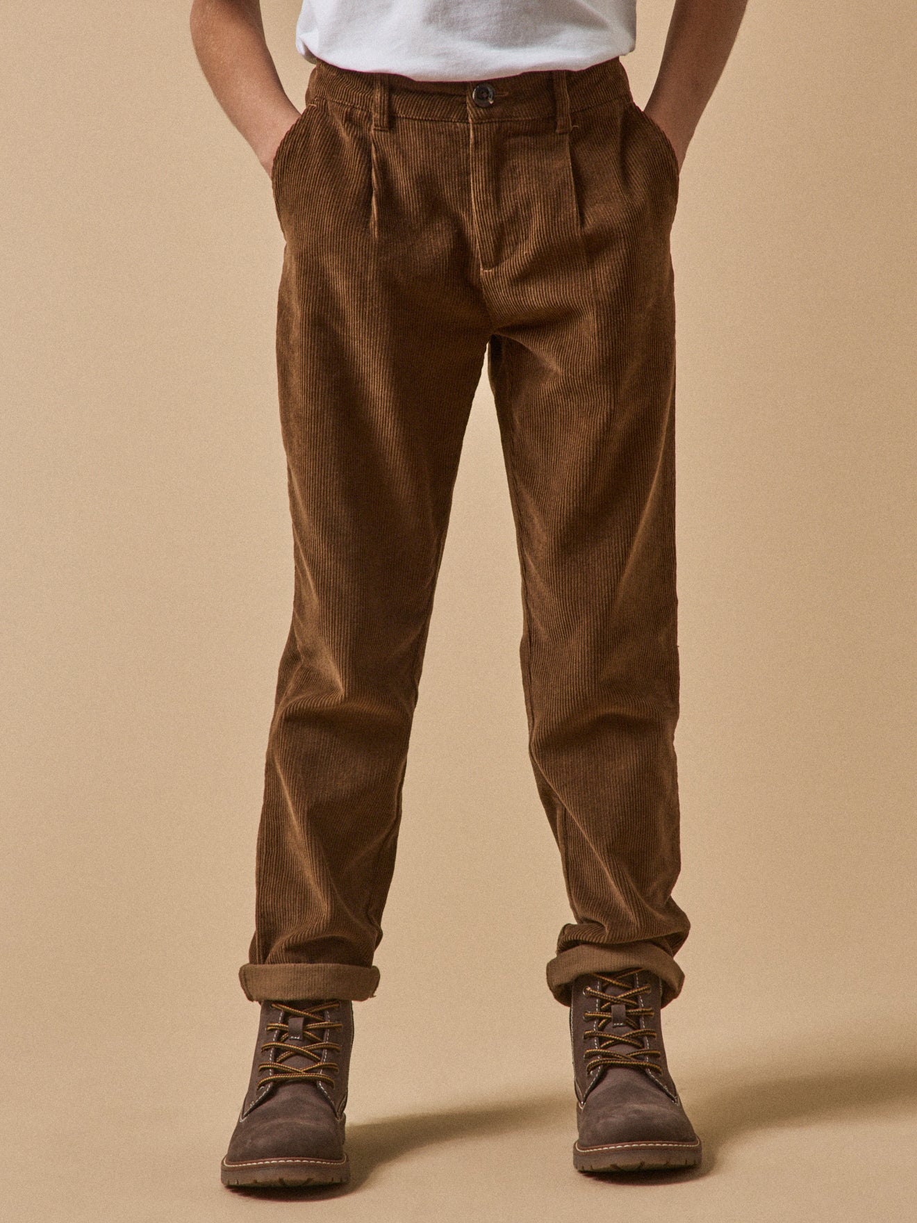 Jungen-Chinohose aus Velours