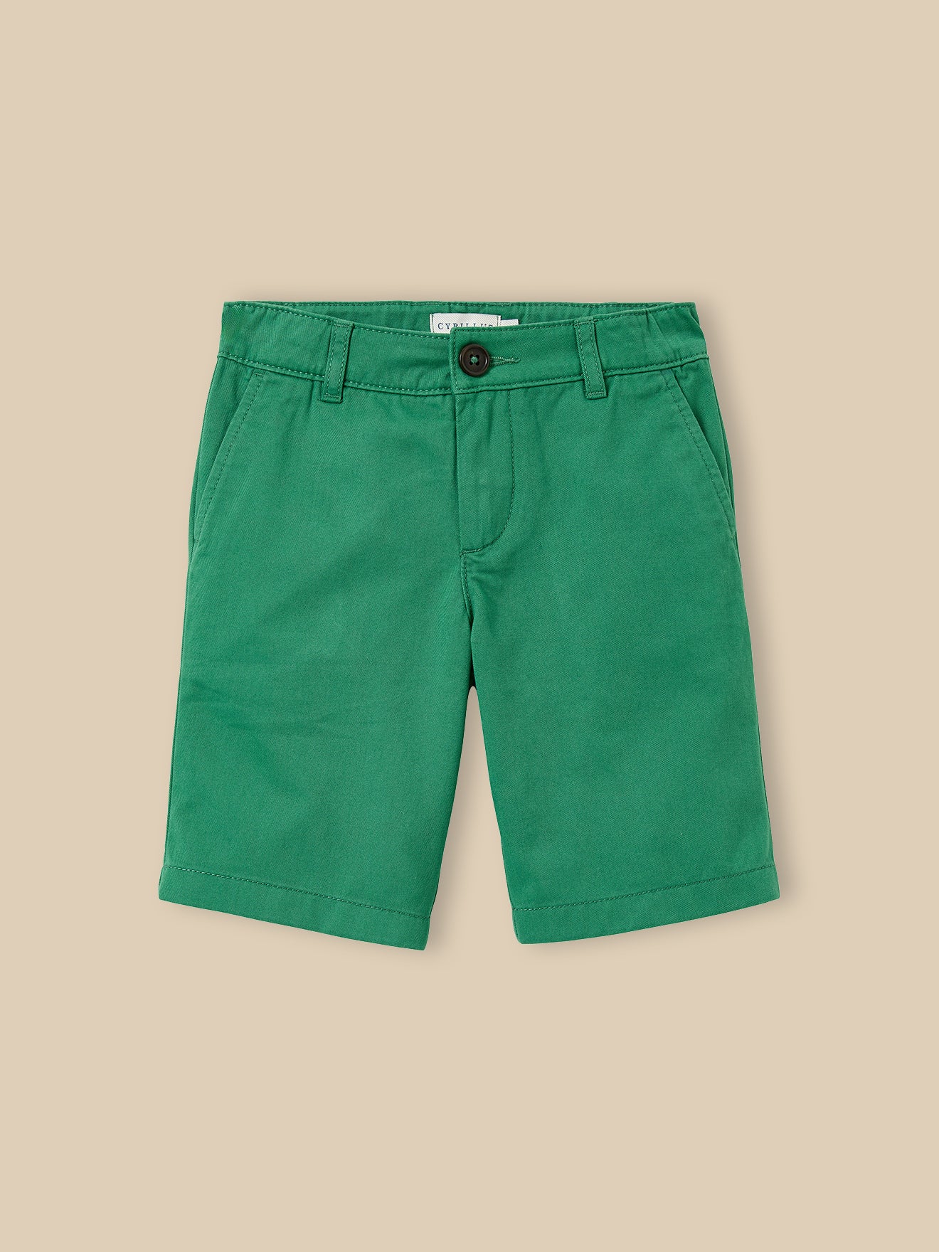 Jungen-Bermudas in Chino-Optik