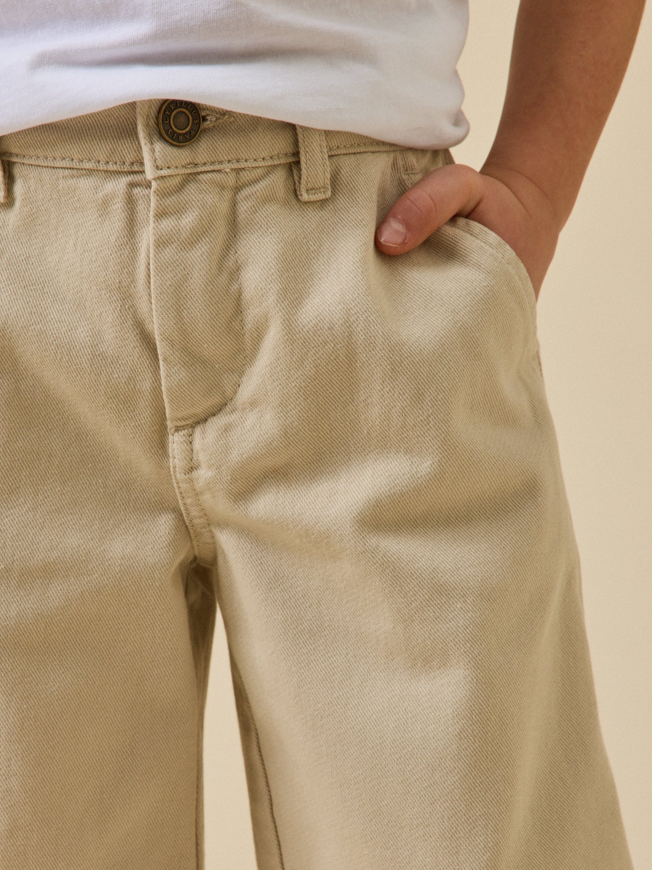 Jungen-Bermuda aus farbenfrohem Denim