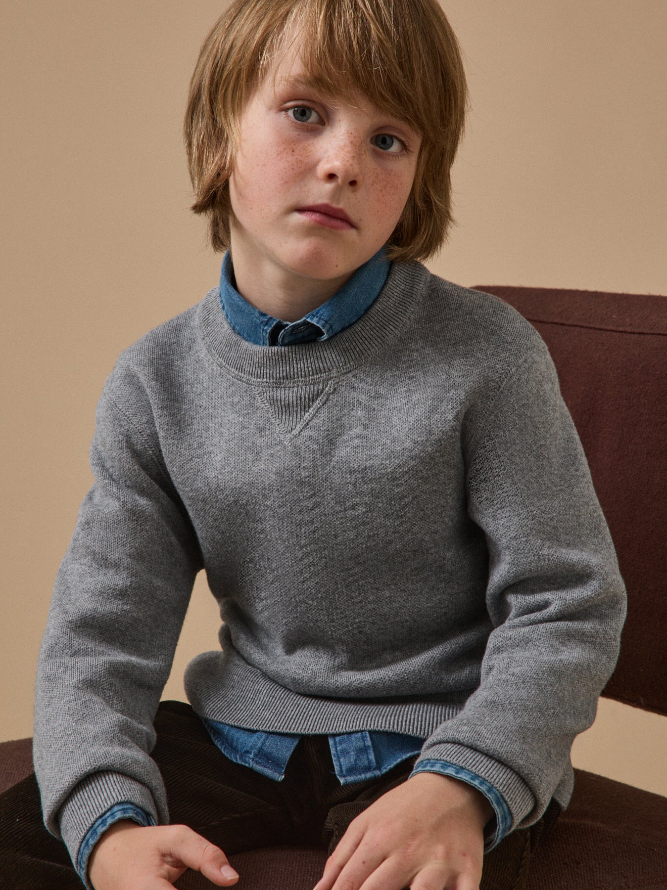 Jungenpullover im Sweatshirt-Stil