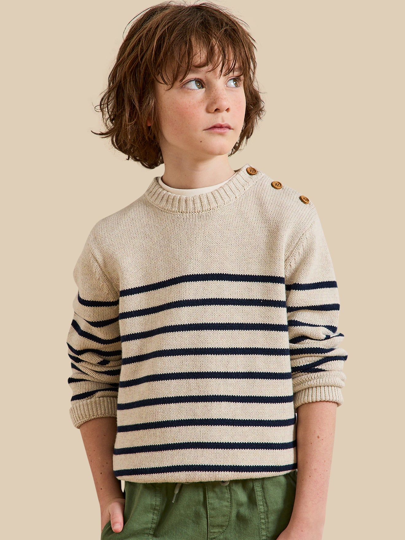 Jungenpullover im Marine-Look