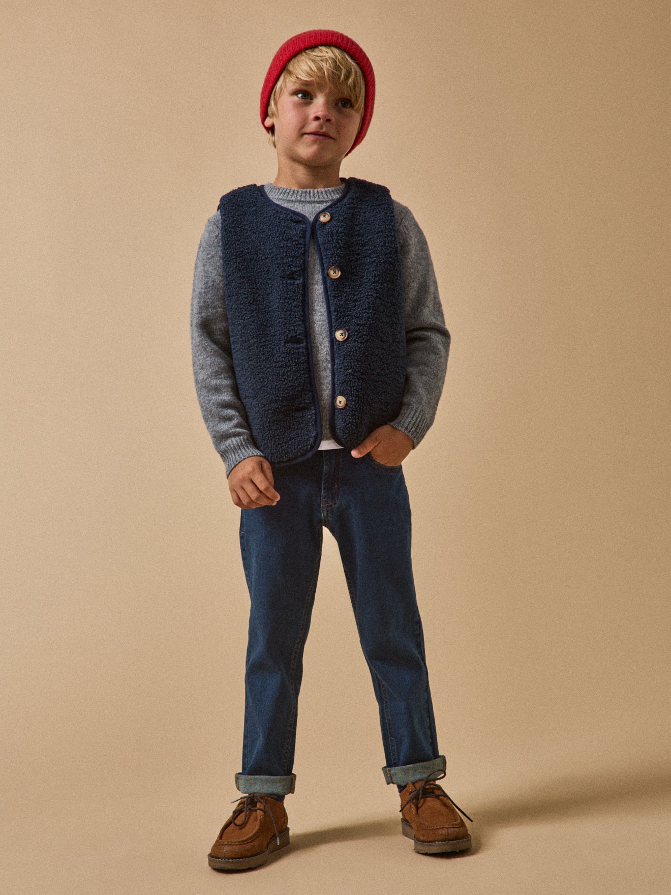 Jungenjacke ohne Ärmel aus Sherpa