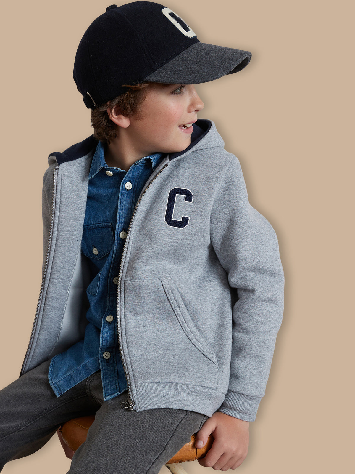 Jungen-Sweatjacke mit Reissverschluss und Kapuze