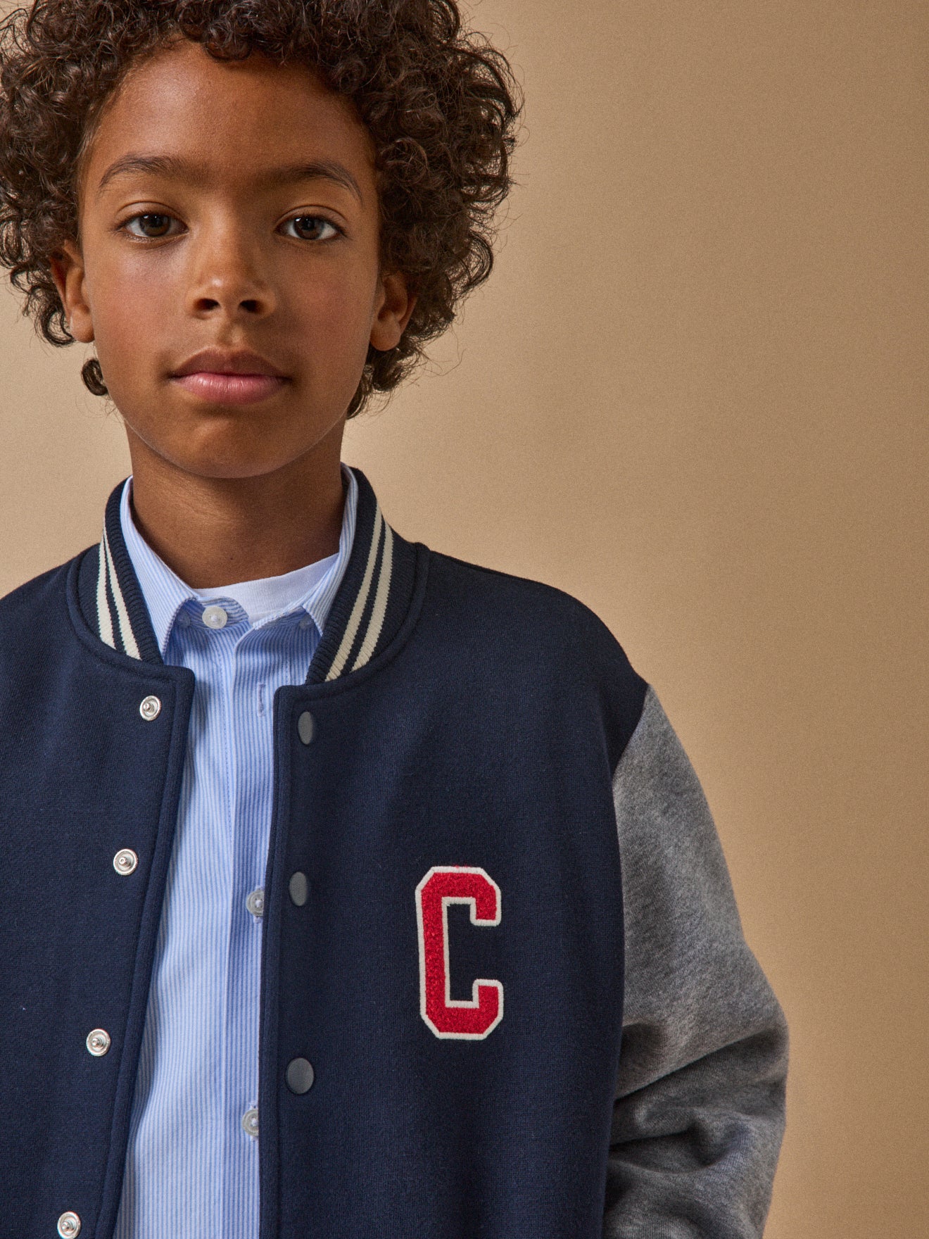 Jungen-Sweatshirt im Teddy-Schnitt