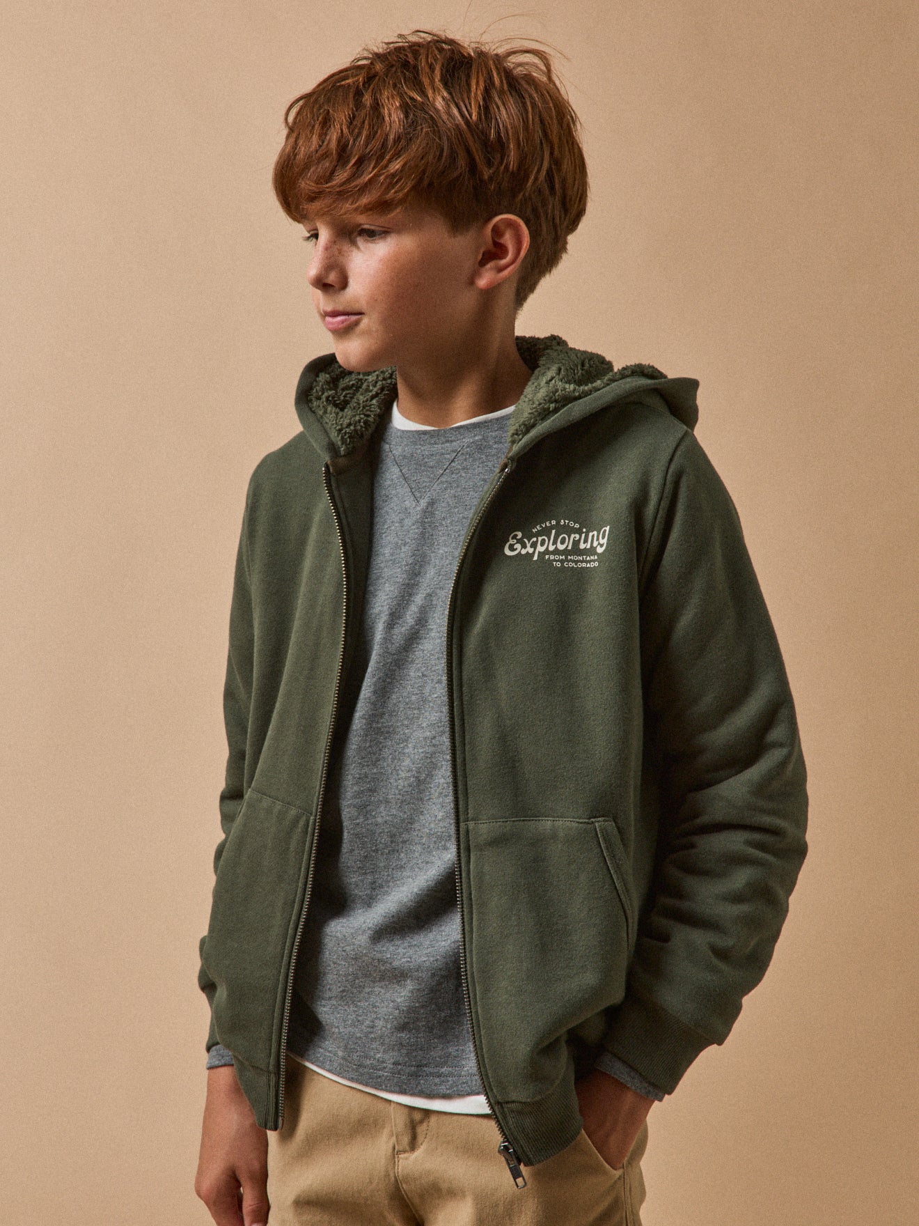 Jungen-Cardigan mit Reissverschluss und Sherpa-Futter
