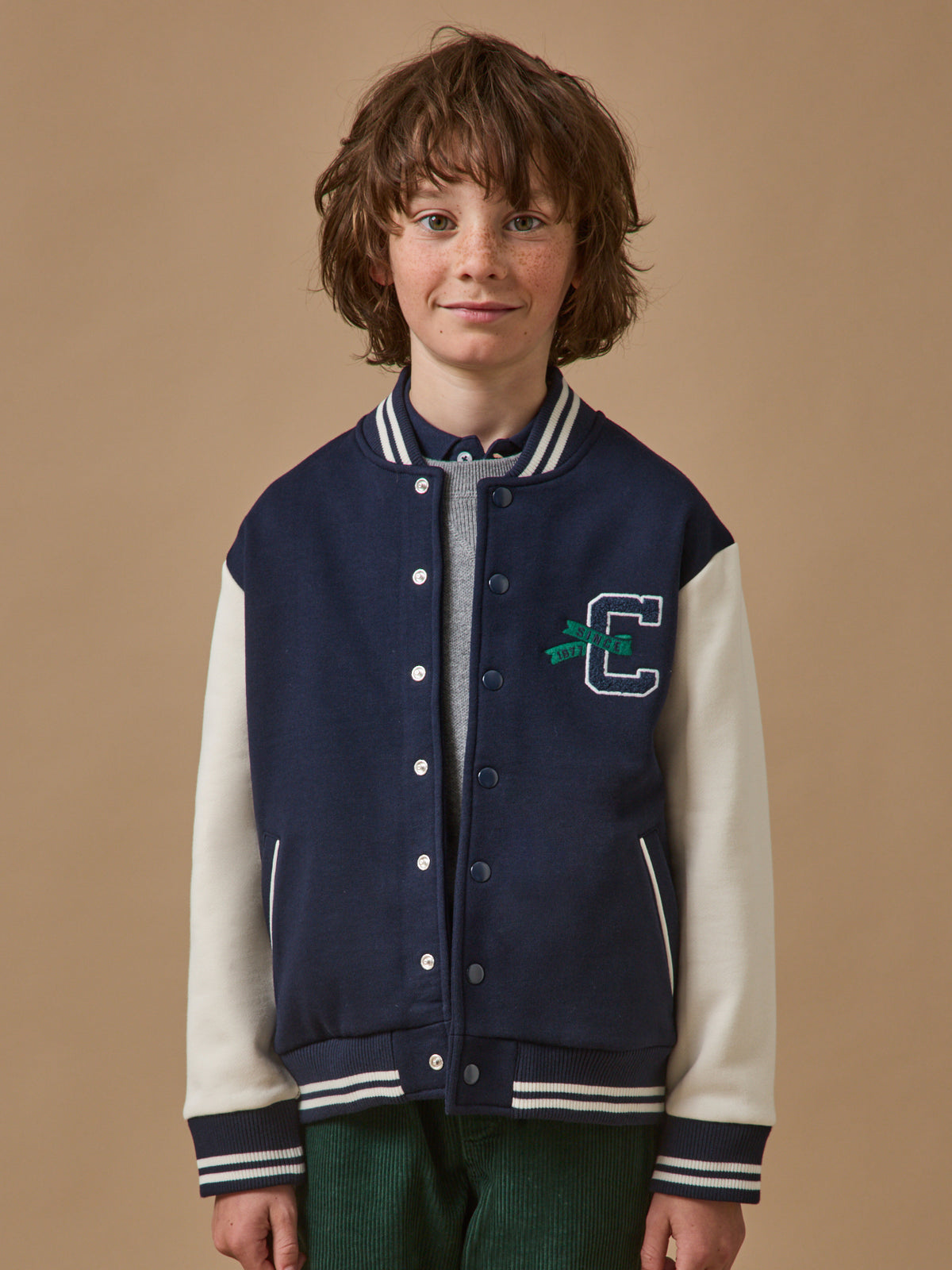 Jungen Teddy-Blouson mit Stickerei