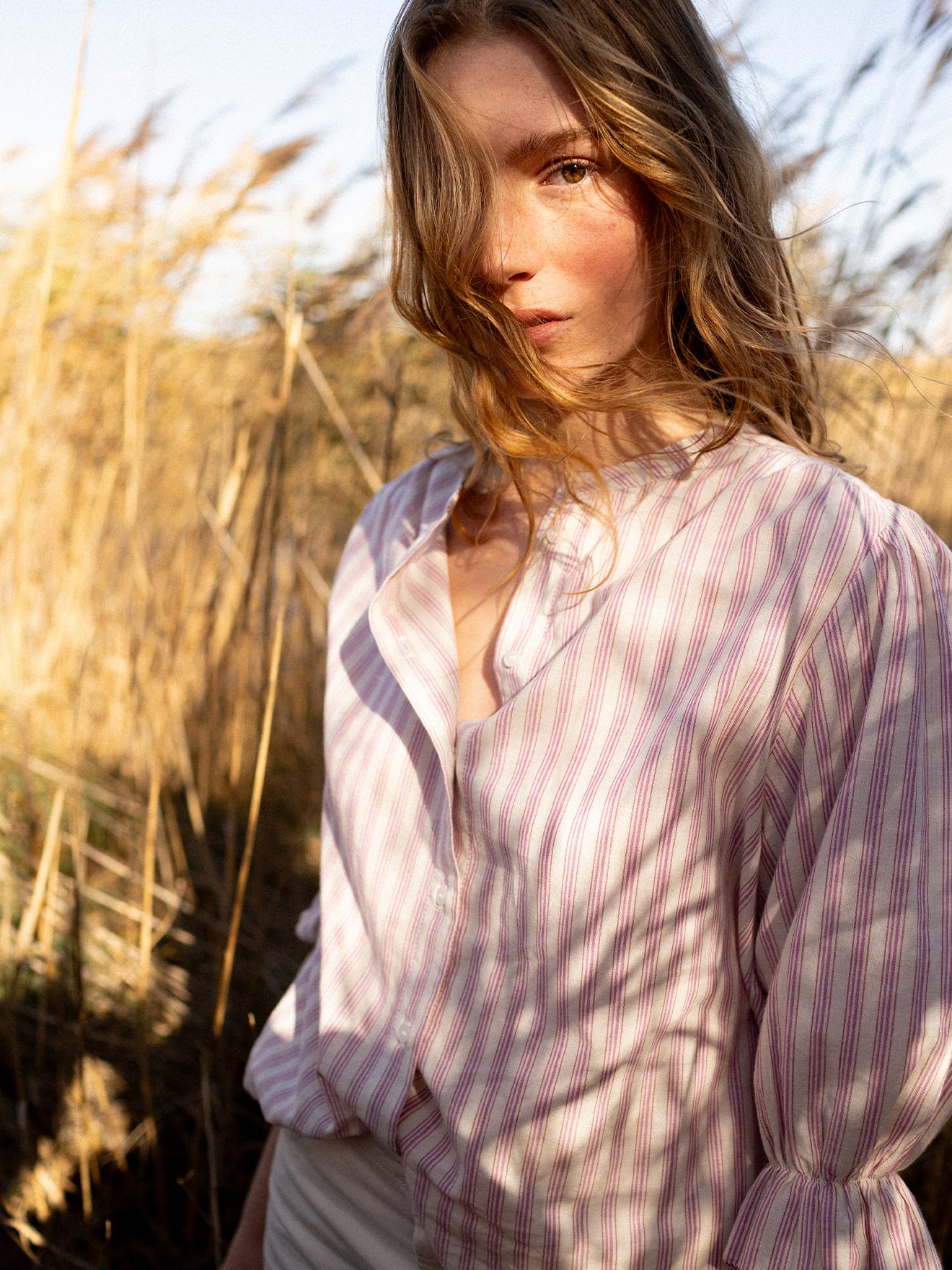 P2_FEMME_chemisier_rayee_rose_b1be8a52-0359-4112-a5ad-cfa58be25035