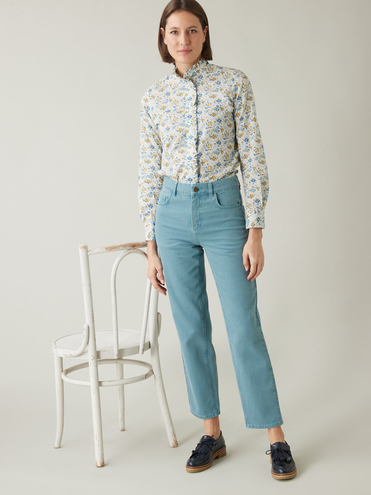 Damen-Hemdbluse mit Rüschenkragen aus Liberty-Stoff - Limited Collection