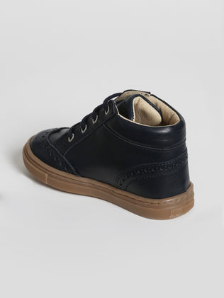 Baby-Schuhe aus Leder mit Schnürsenkel
