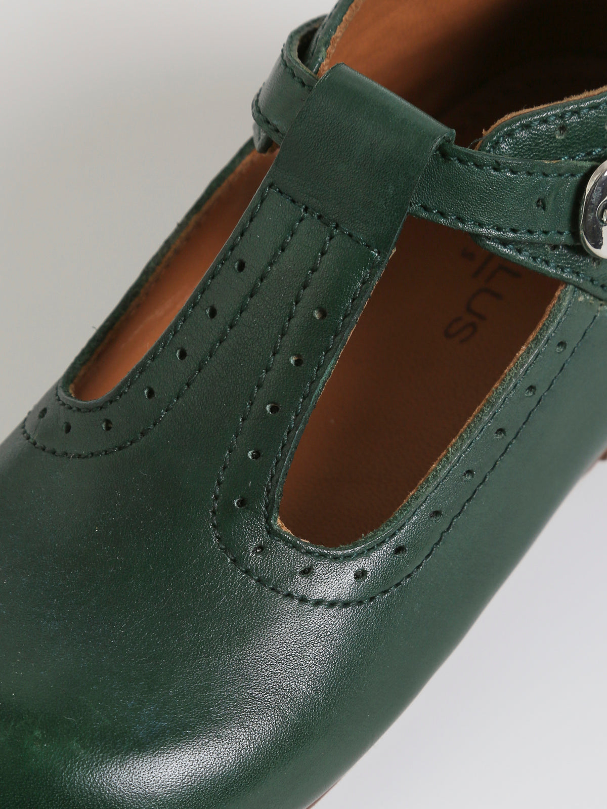 Salomés Bébé en cuir