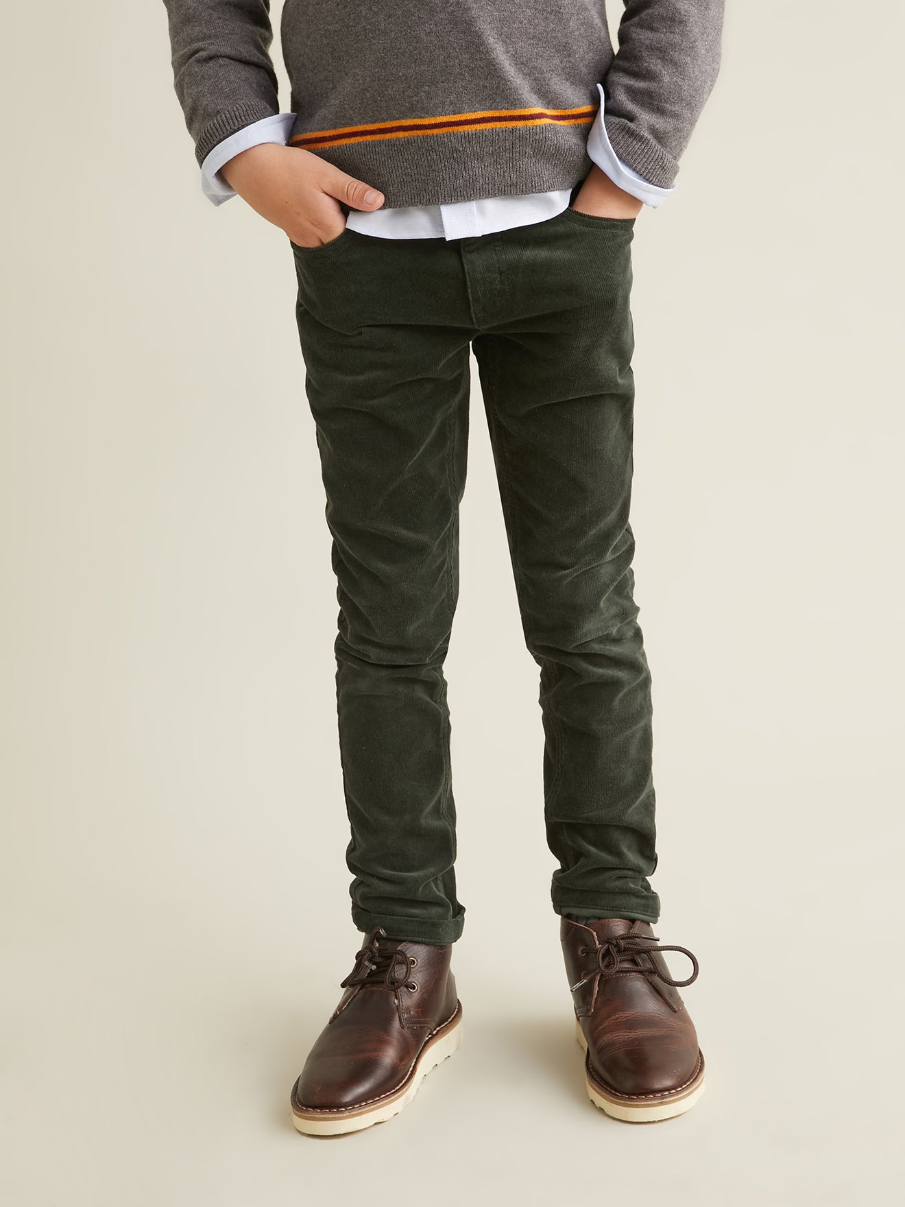 Jungen Slim Fit Hose aus Velours